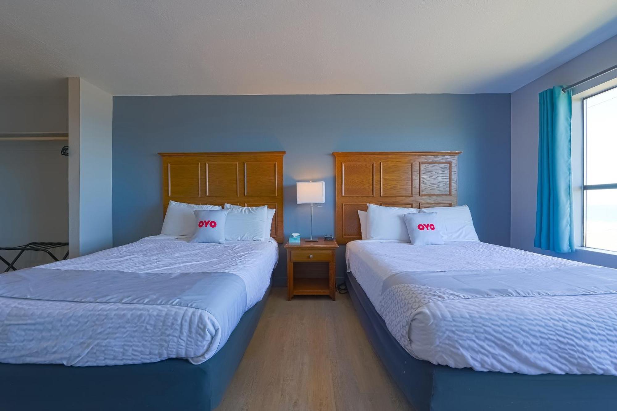 Oyo Waves Hotel Newport Or - Nye Beach Eksteriør bilde